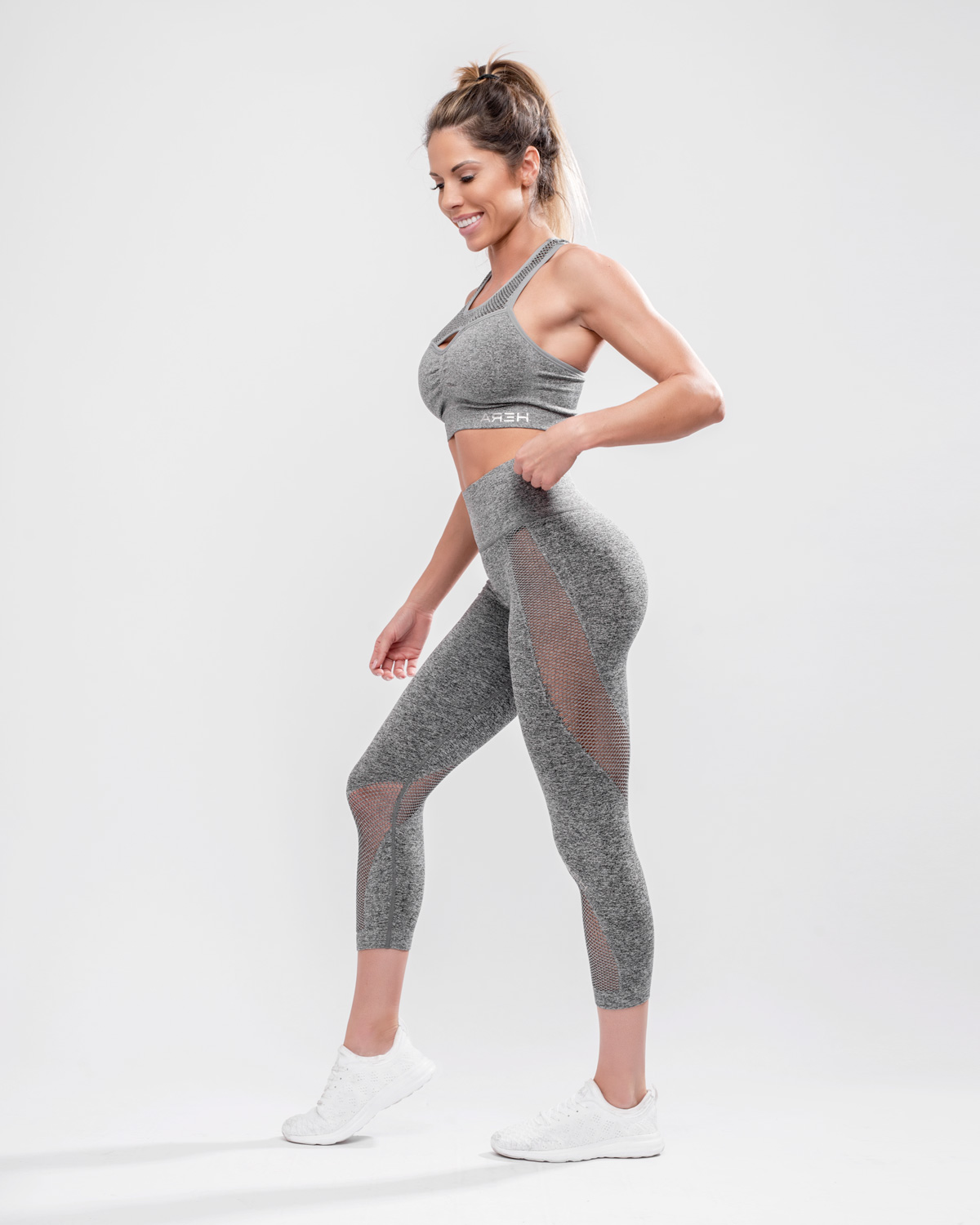 HERA - Bella Seamless Leggings Grey - TIYE the coolest sportswear & gym  apparel