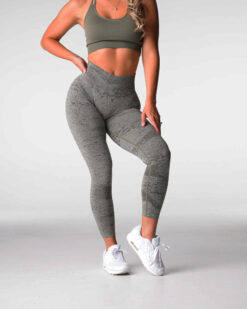 8bit Khaki Green Seamless Leggings